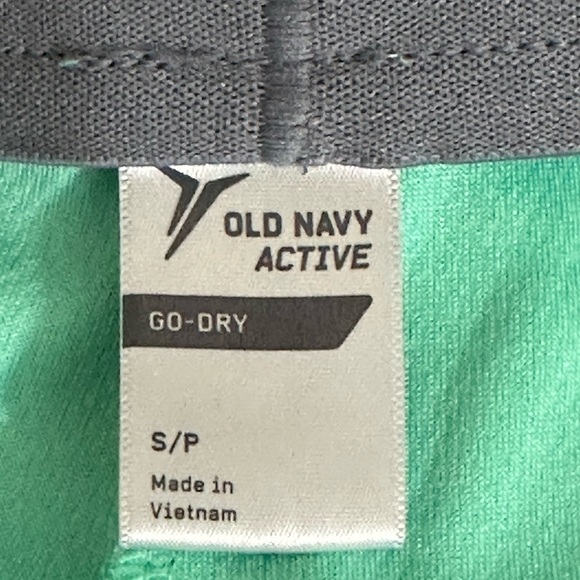 Old Navy  size small athletic running shorts  Green with gray accent - Picture 10 of 11